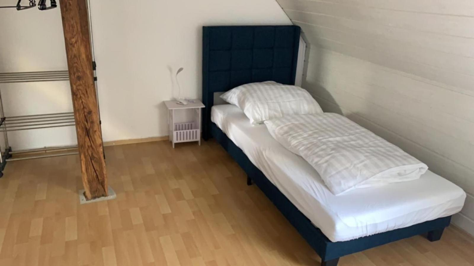 Zimmer In Wohnung, Monteure, Zentral, Enger 外观 照片